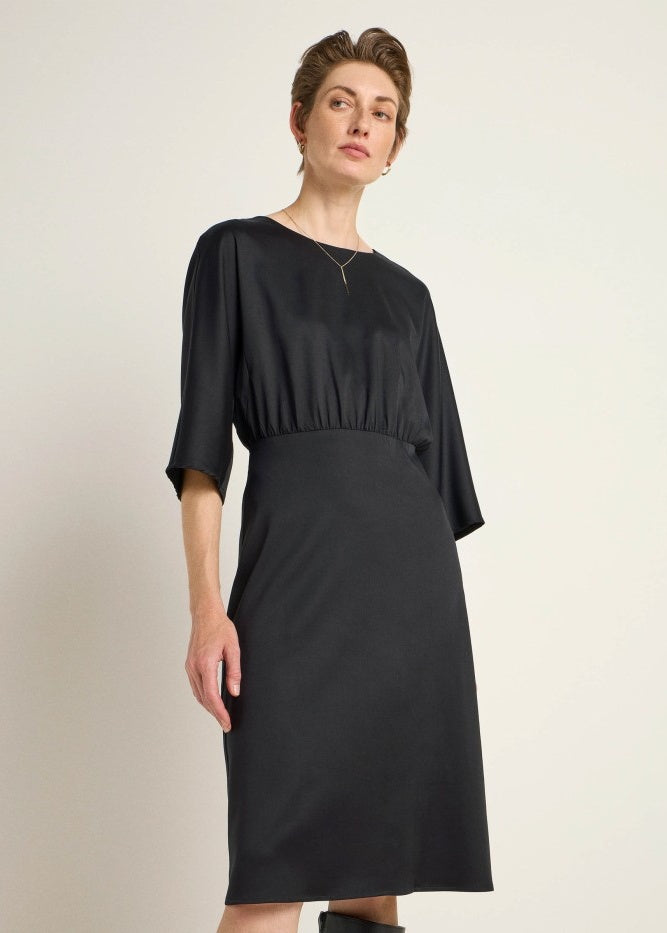 KLEID AUS TENCEL (Copy)